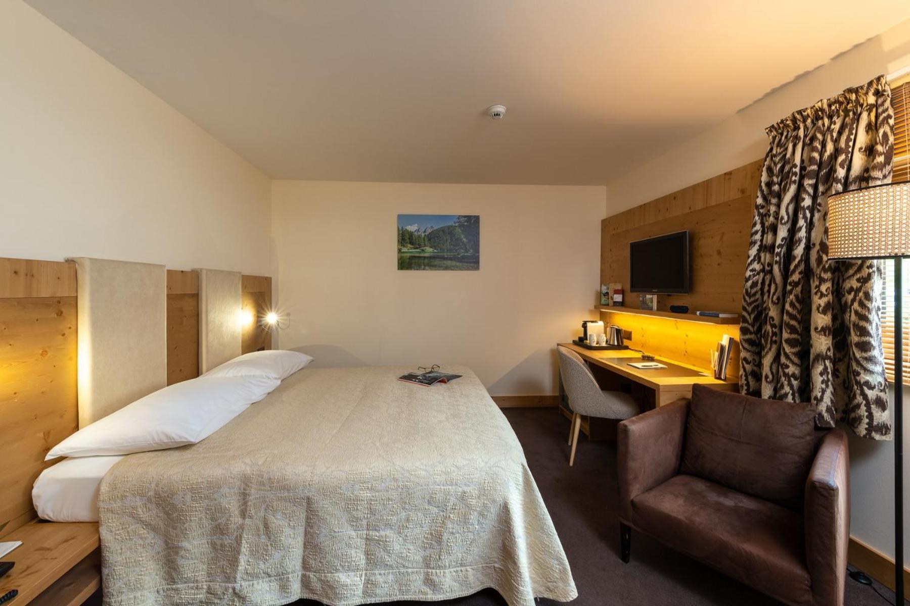 Nira Alpina Hotel Silvaplana Buitenkant foto