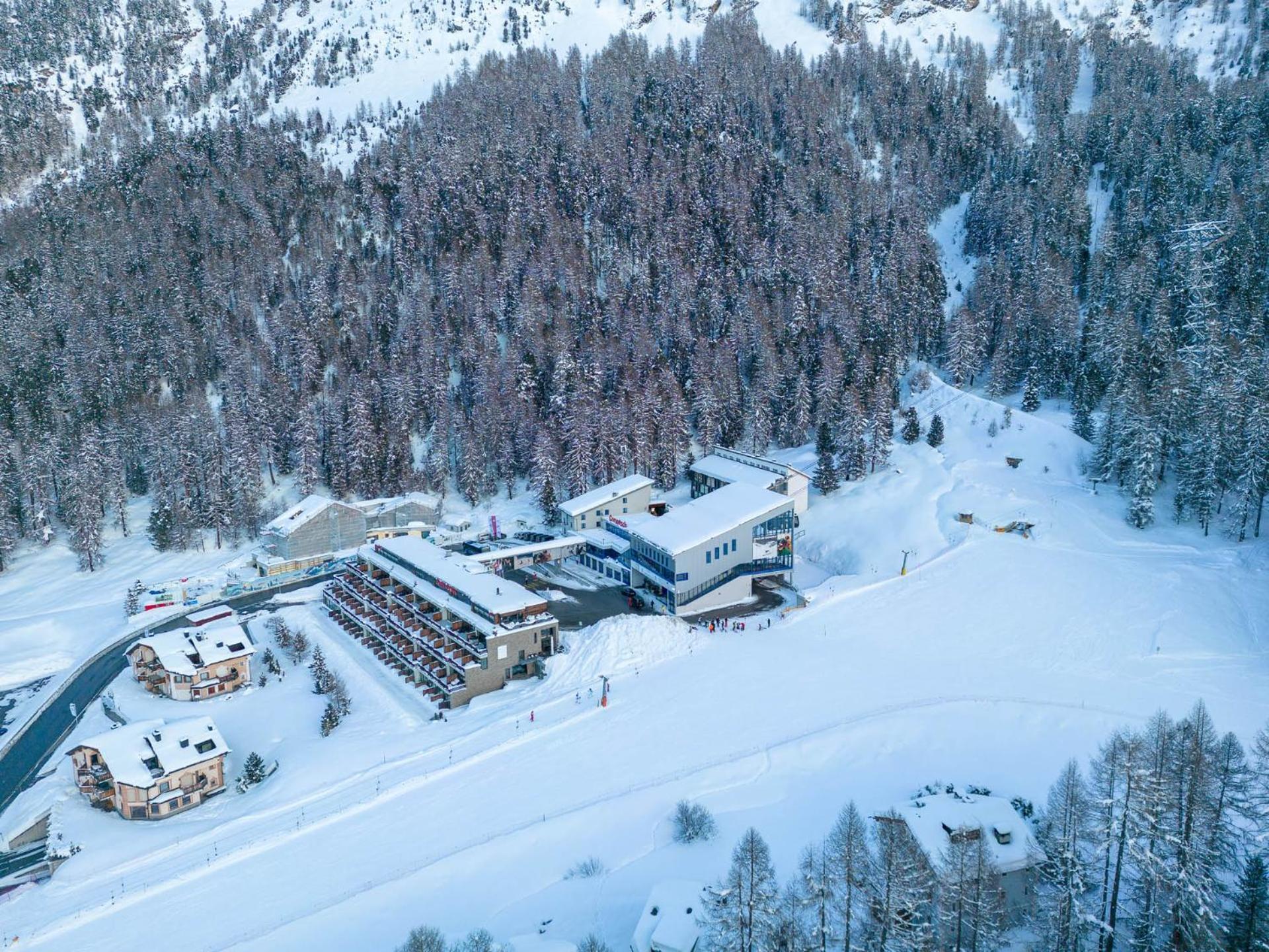 Nira Alpina Hotel Silvaplana Buitenkant foto