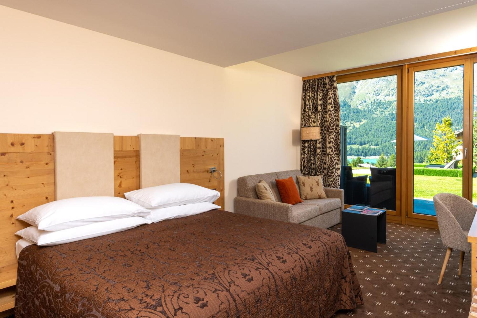 Nira Alpina Hotel Silvaplana Buitenkant foto