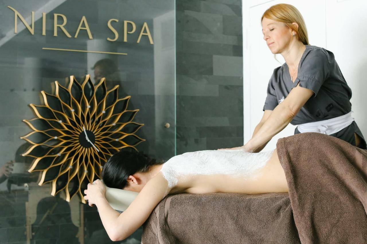 Nira Alpina Hotel Silvaplana Buitenkant foto